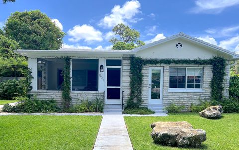 A home in Lake Worth Beach