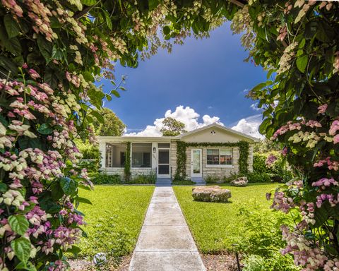 A home in Lake Worth Beach