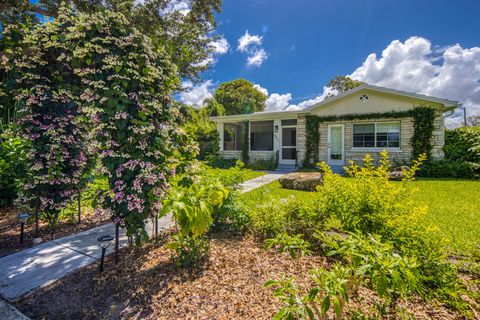 A home in Lake Worth Beach