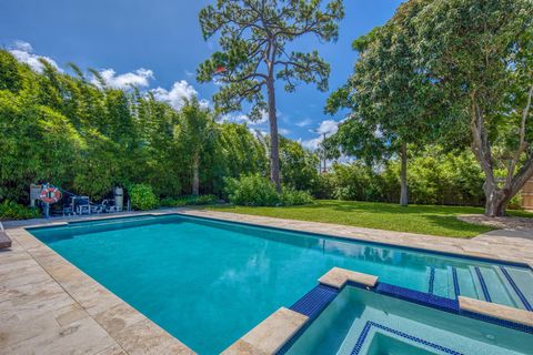 A home in Lake Worth Beach