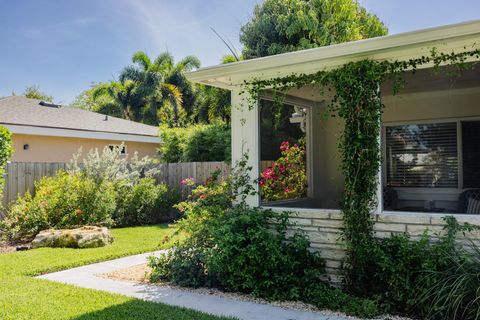 A home in Lake Worth Beach