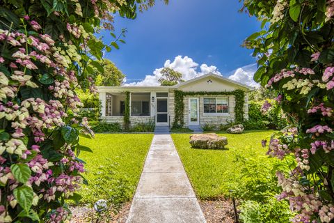 A home in Lake Worth Beach