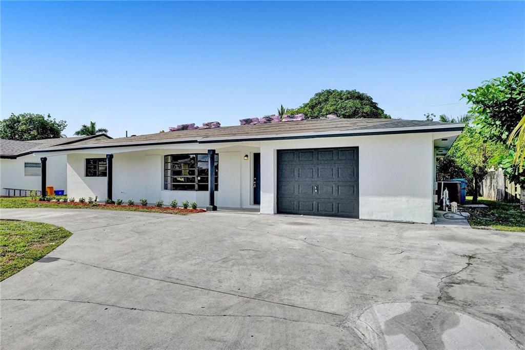 Woodcrest Manor - Residential