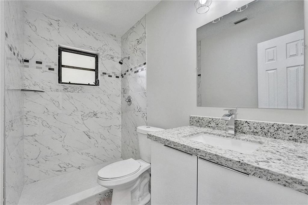 Woodcrest Manor - Residential