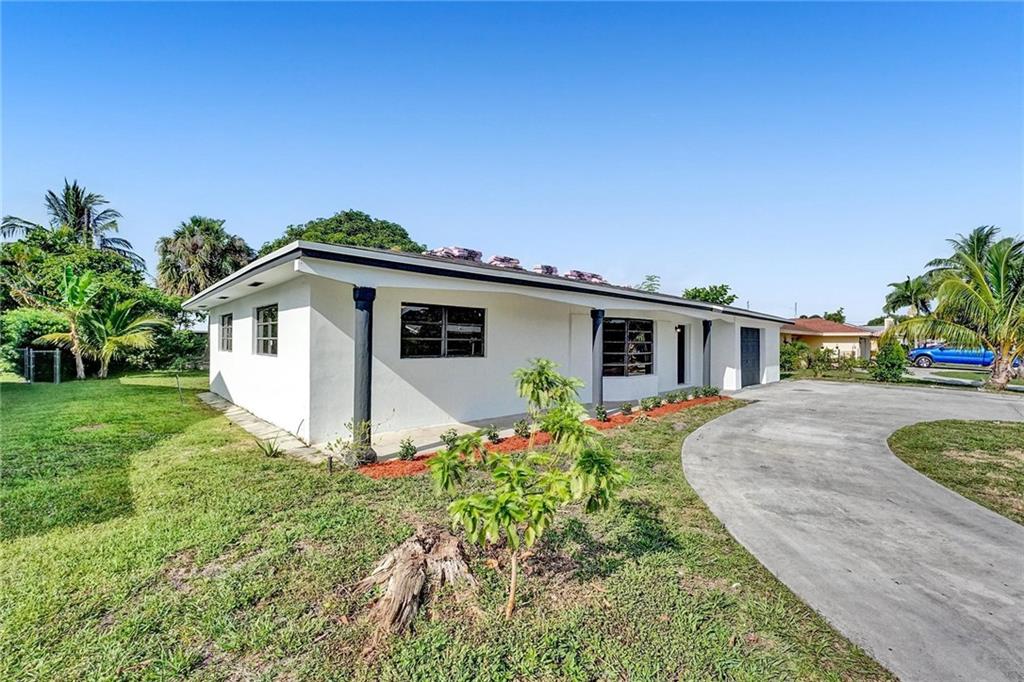 Woodcrest Manor - Residential