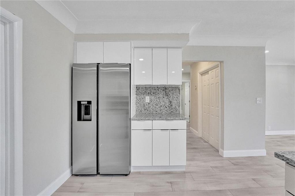 Woodcrest Manor - Residential