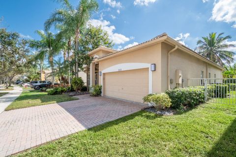 16524 Turquoise Trl Weston FL 33331