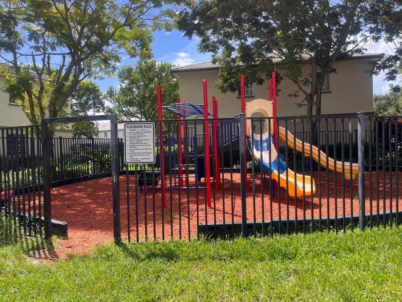 MARSH HARBOUR - Residential