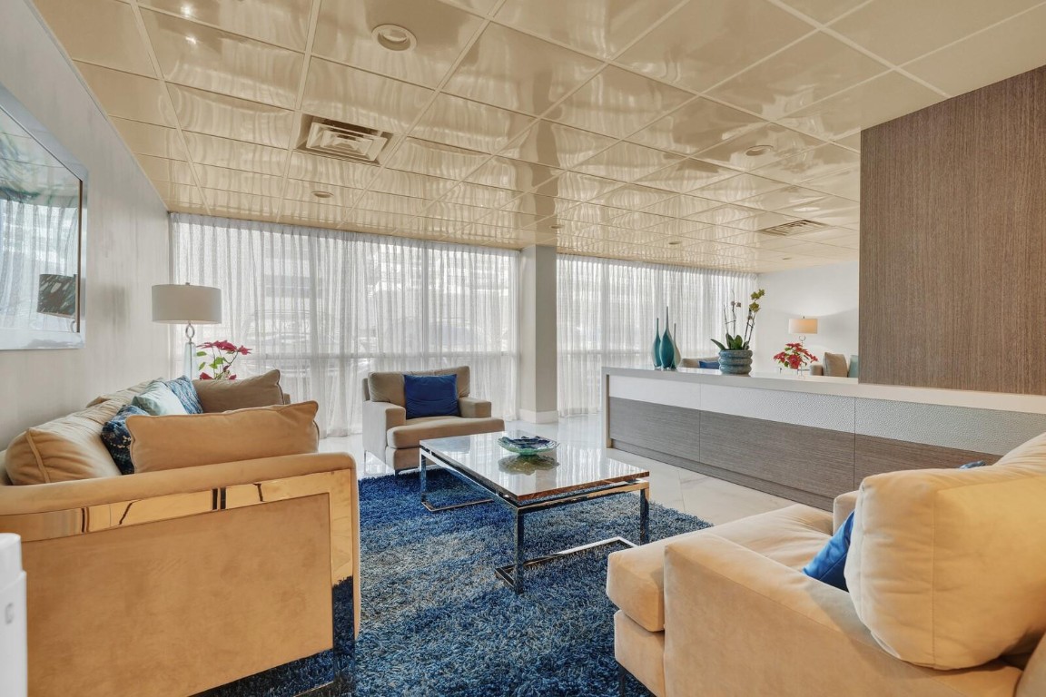 3850 Galt Ocean Drive 2004