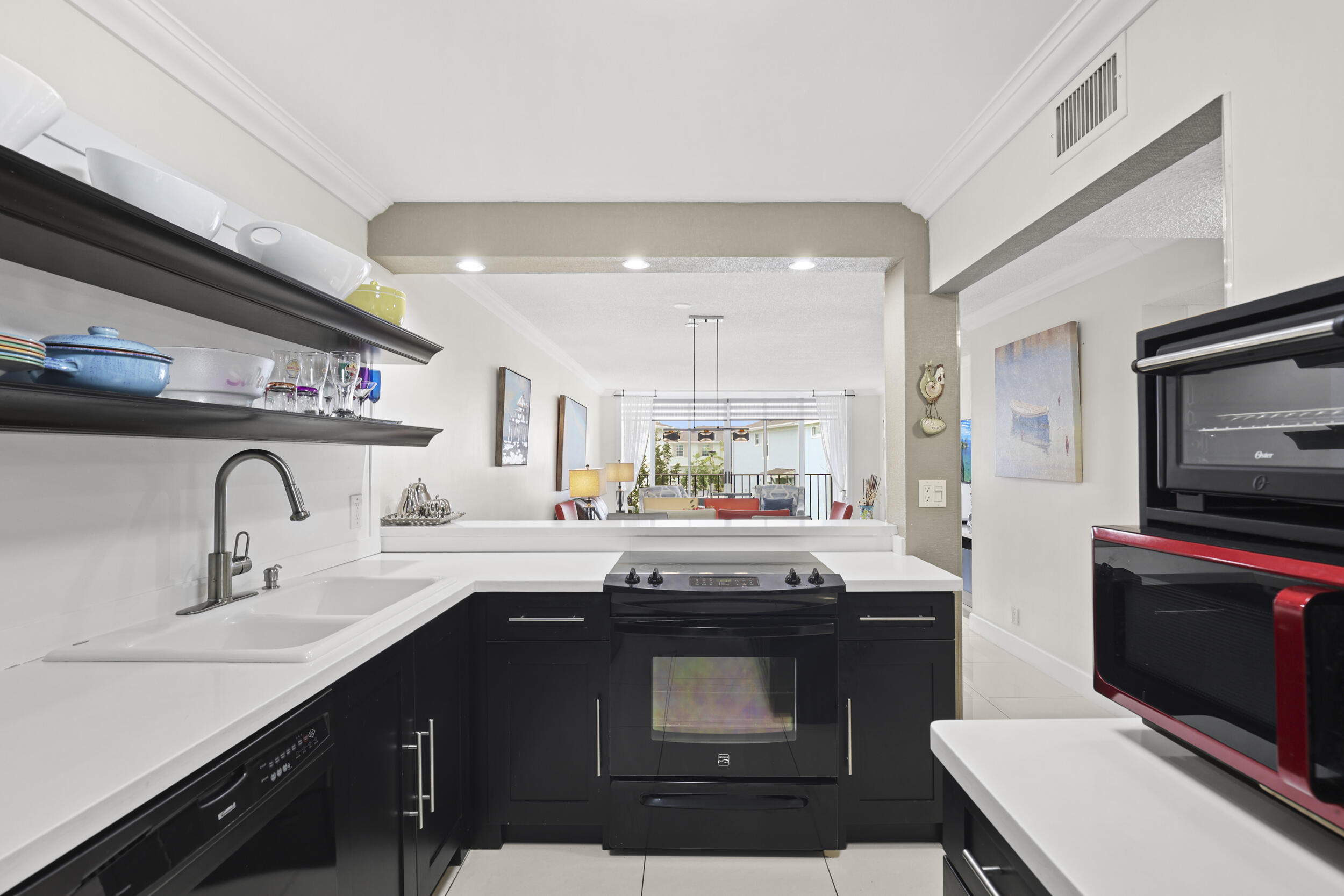 FOUNTAINS OF PALM BEACH CONDO 2 - Residential