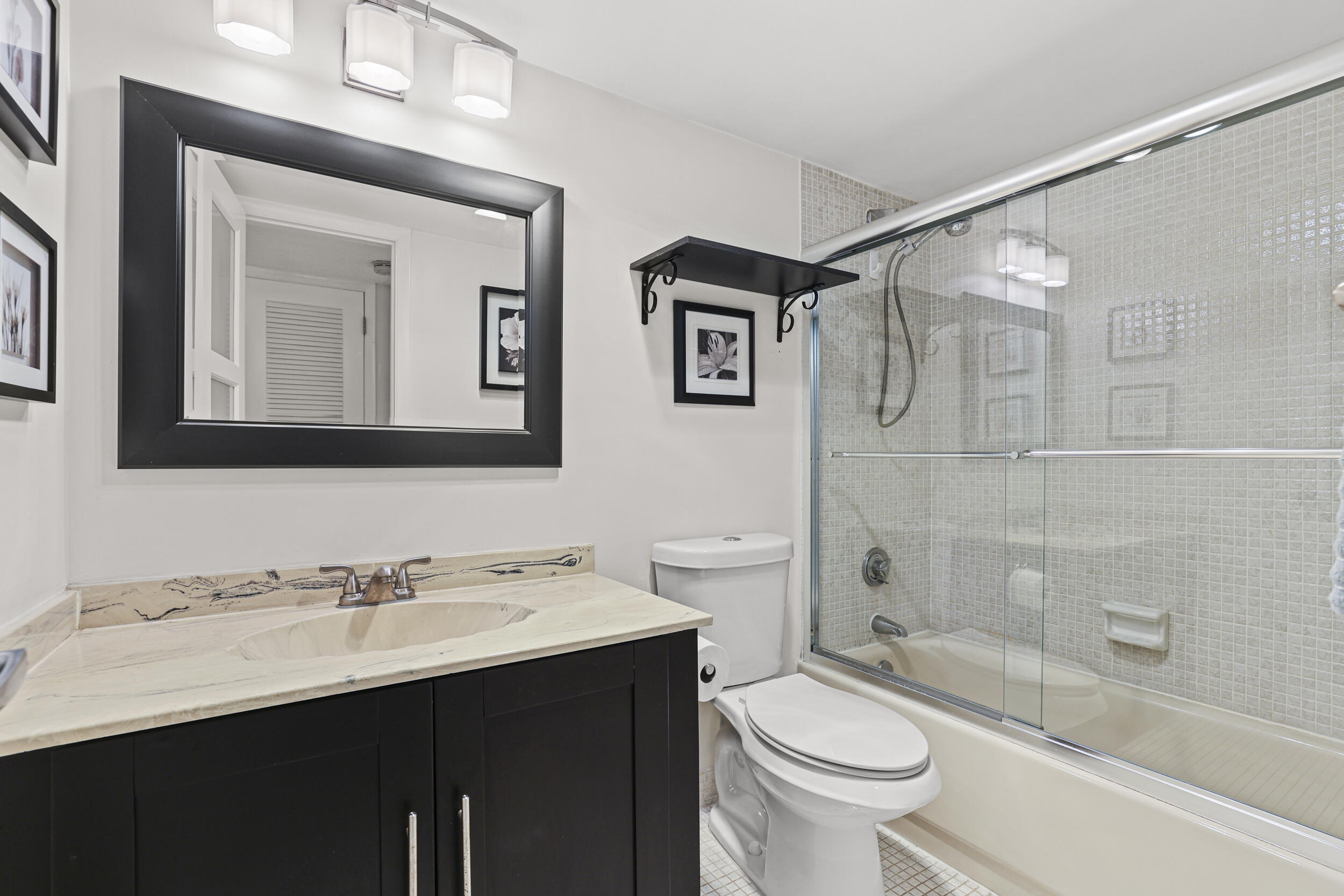 FOUNTAINS OF PALM BEACH CONDO 2 - Residential