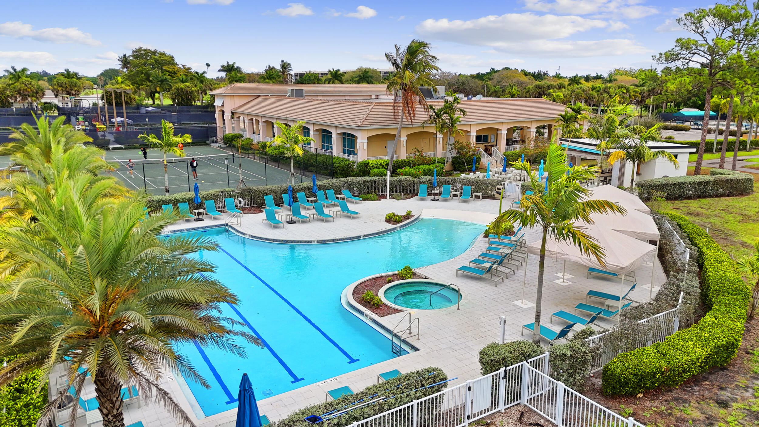 FOUNTAINS OF PALM BEACH CONDO 2 - Residential