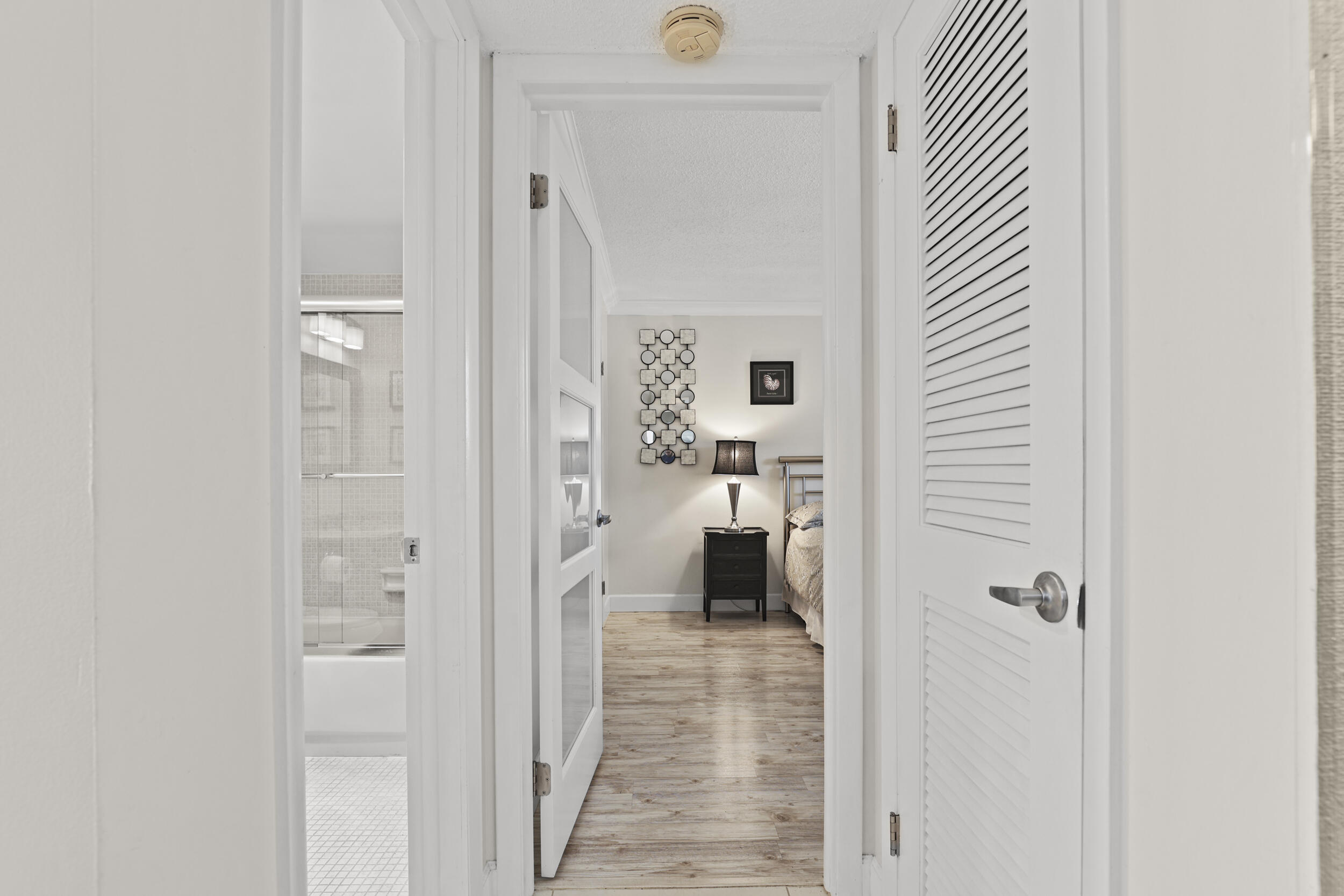 FOUNTAINS OF PALM BEACH CONDO 2 - Residential