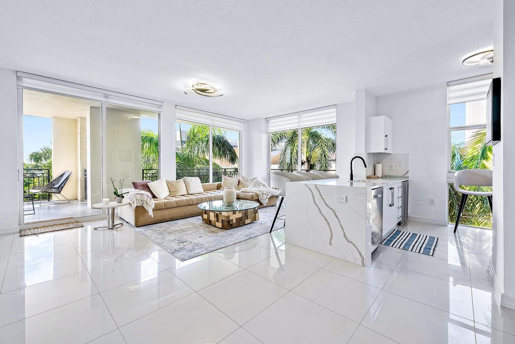Photo of 550 Okeechobee Boulevard #422, West Palm Beach, FL 33401 (MLS # B26025535)