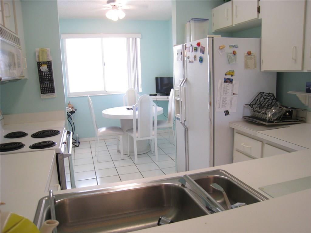 KINGS POINT - Residential
