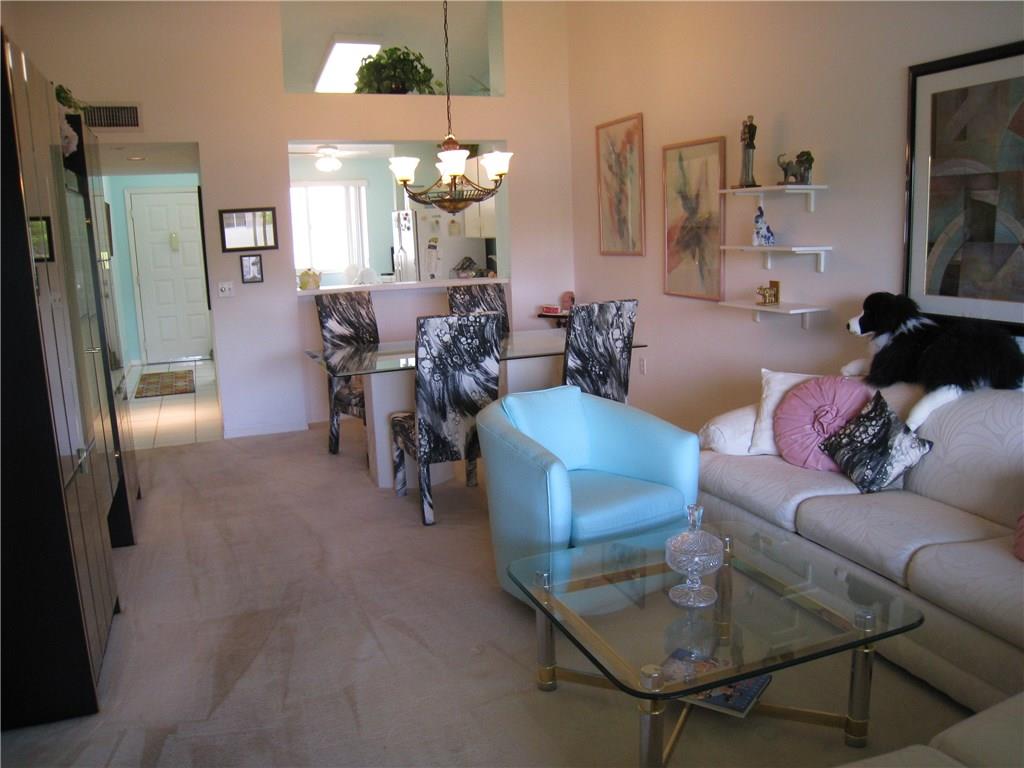 KINGS POINT - Residential