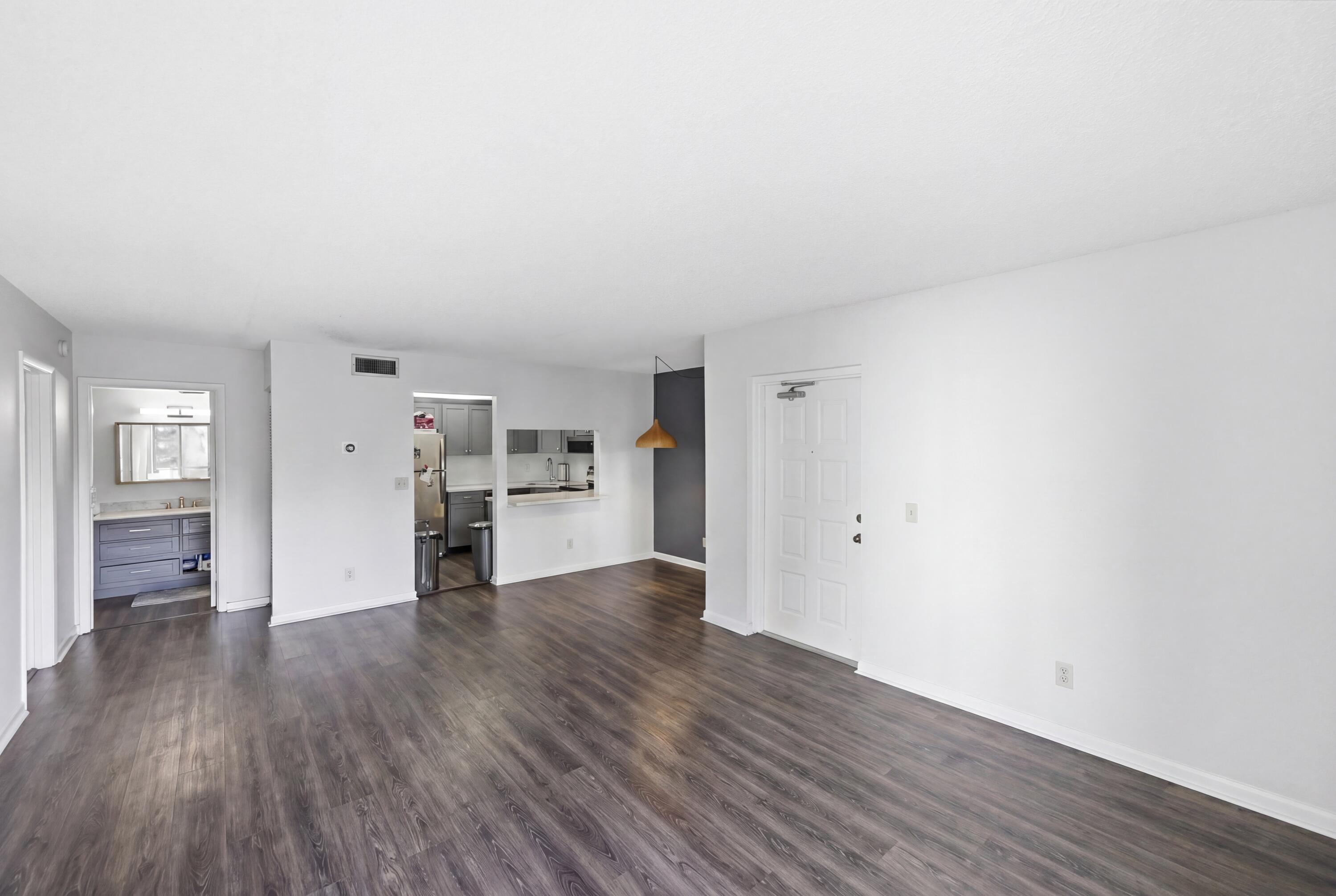PINE RIDGE AT MARTIN DOWNS CONDO - Residential