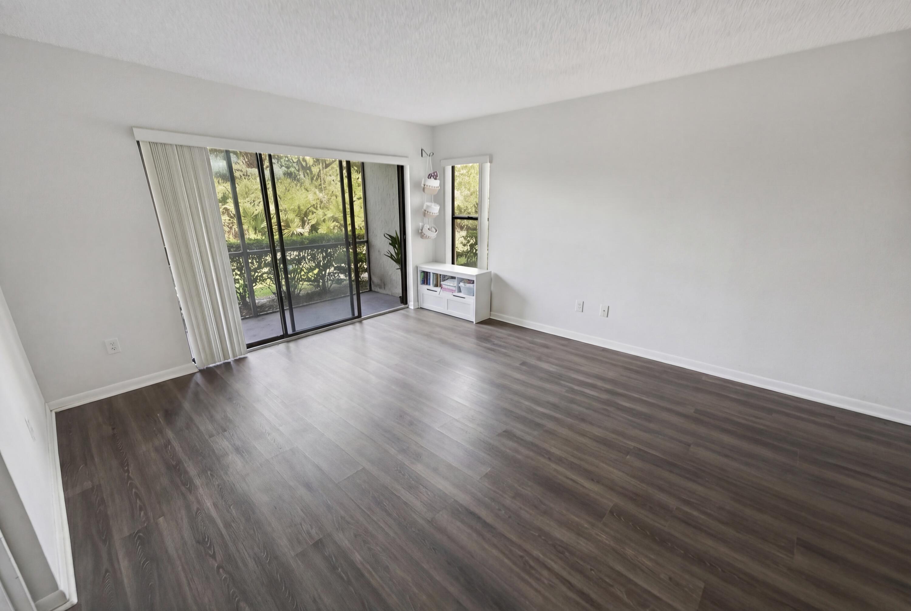 2702 SW Matheson Avenue 113-f1