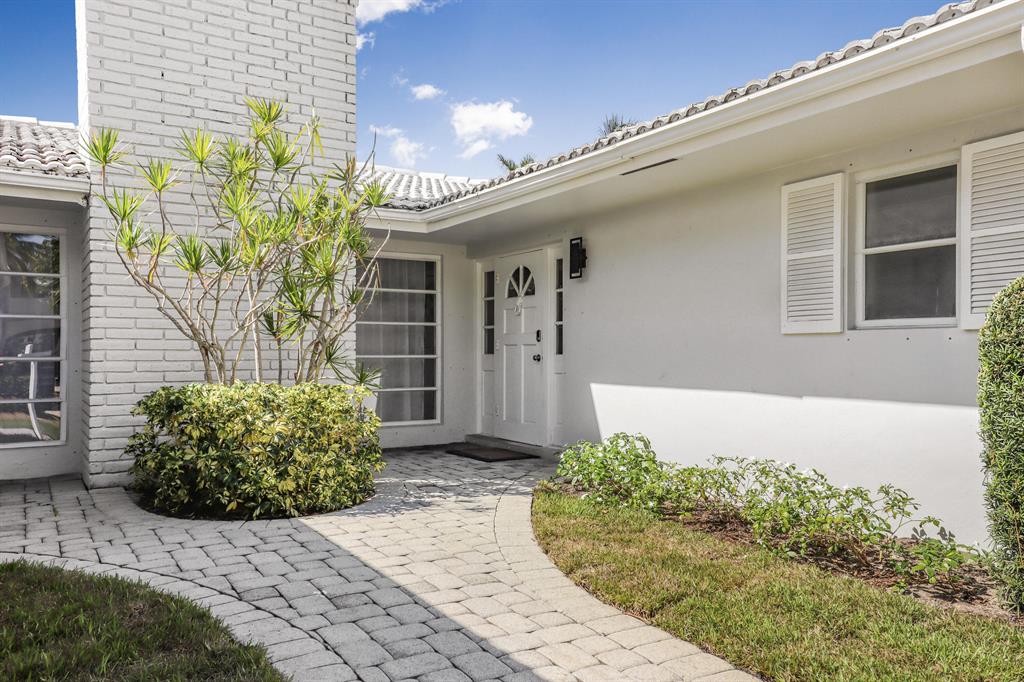 DELRAY BEACH SHORES - Residential