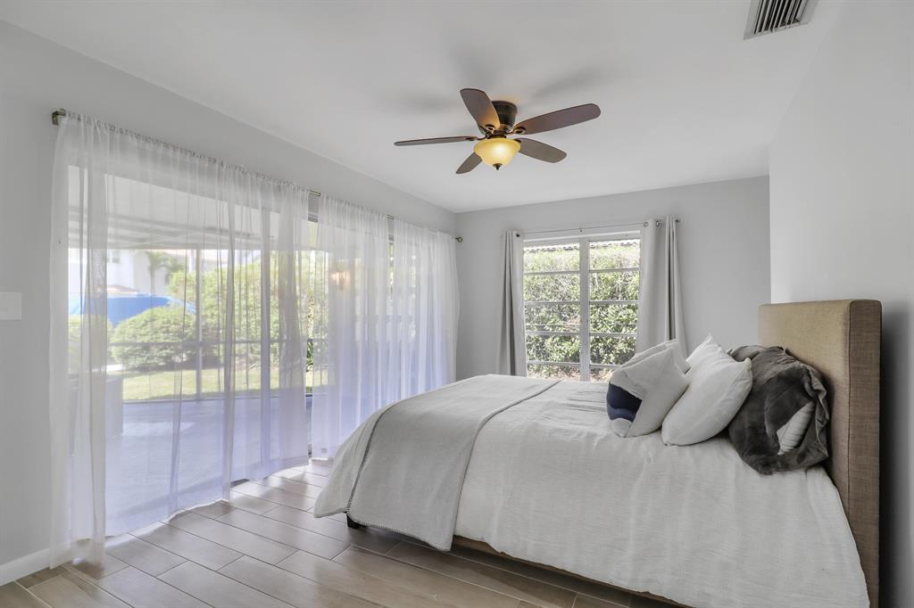 DELRAY BEACH SHORES - Residential