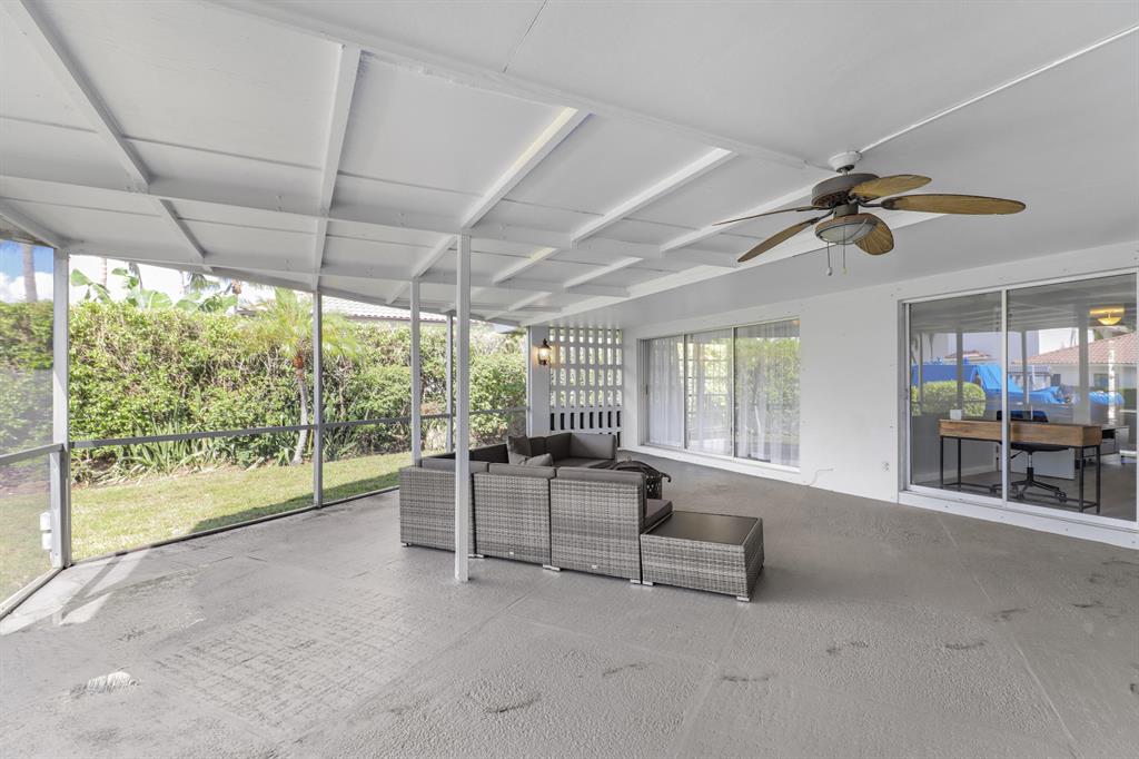 DELRAY BEACH SHORES - Residential