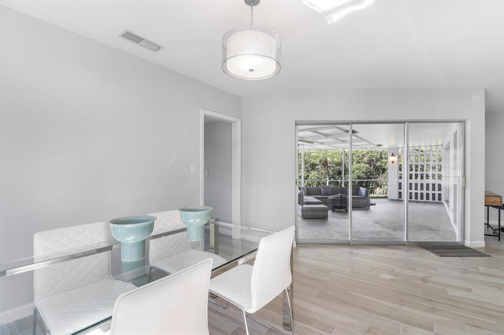 DELRAY BEACH SHORES - Residential