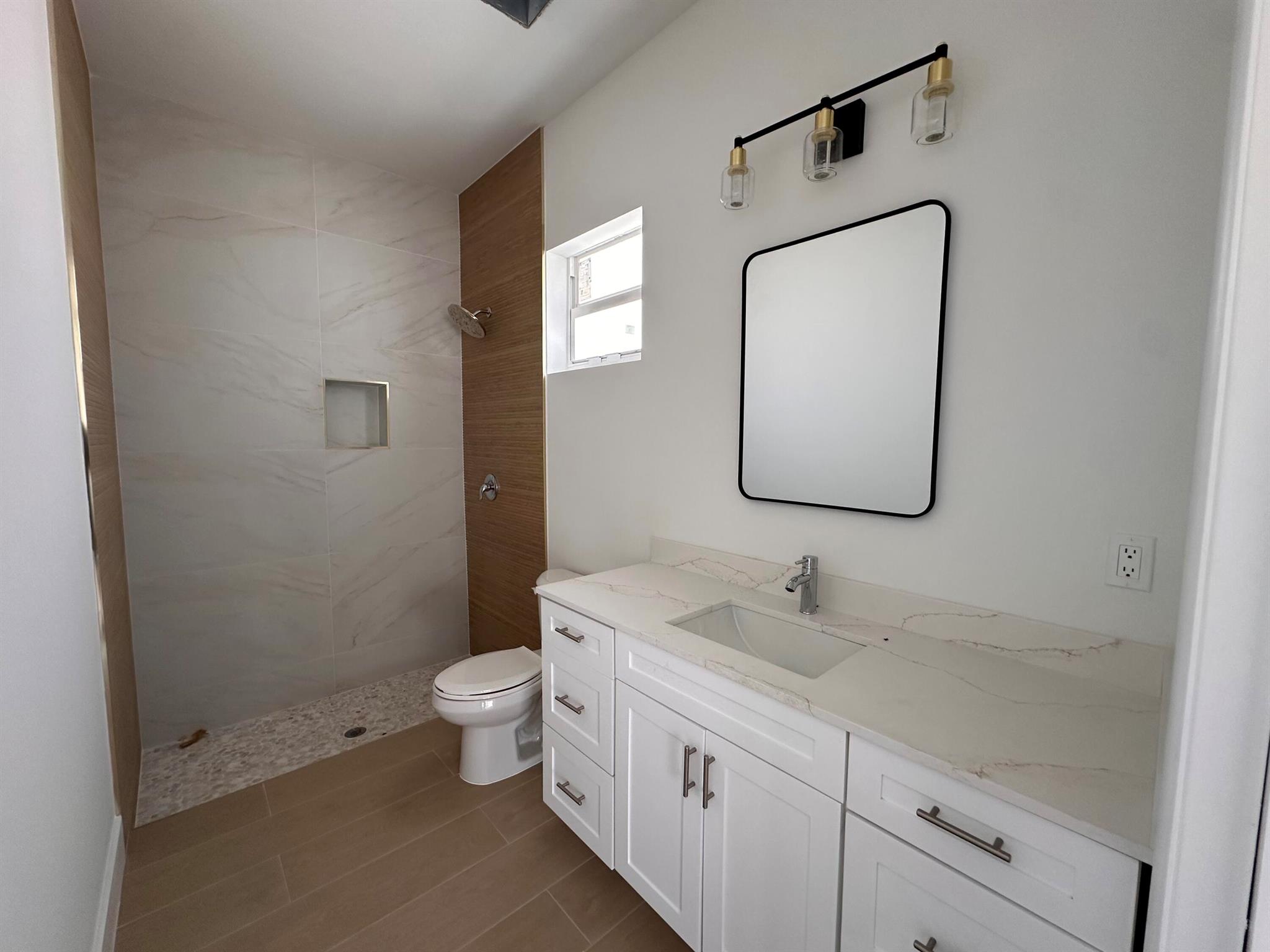 4641 Northview Drive