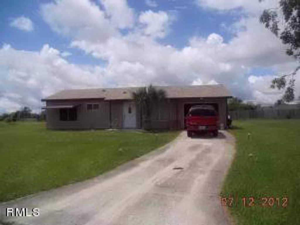 Photo of 1900 SE Ancora Court SE #1, Port Saint Lucie, FL 34952 (MLS # R11156485)