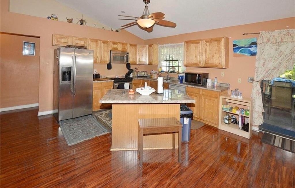 Photo of 481 Mango Avenue, Sebastian, FL 32958 (MLS # F10463007)