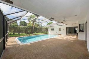 CYPRESS RUN - Residential