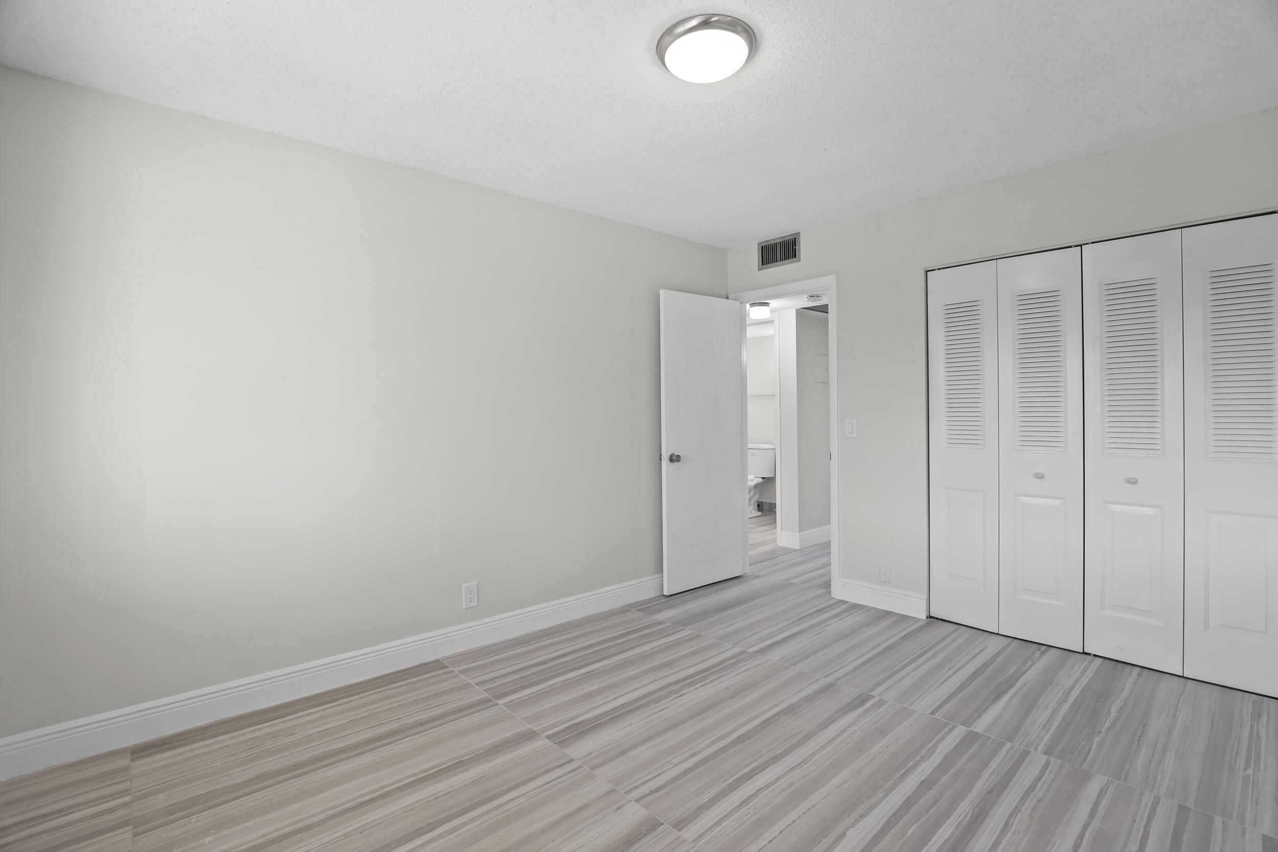 HASTINGS CONDOS - Residential