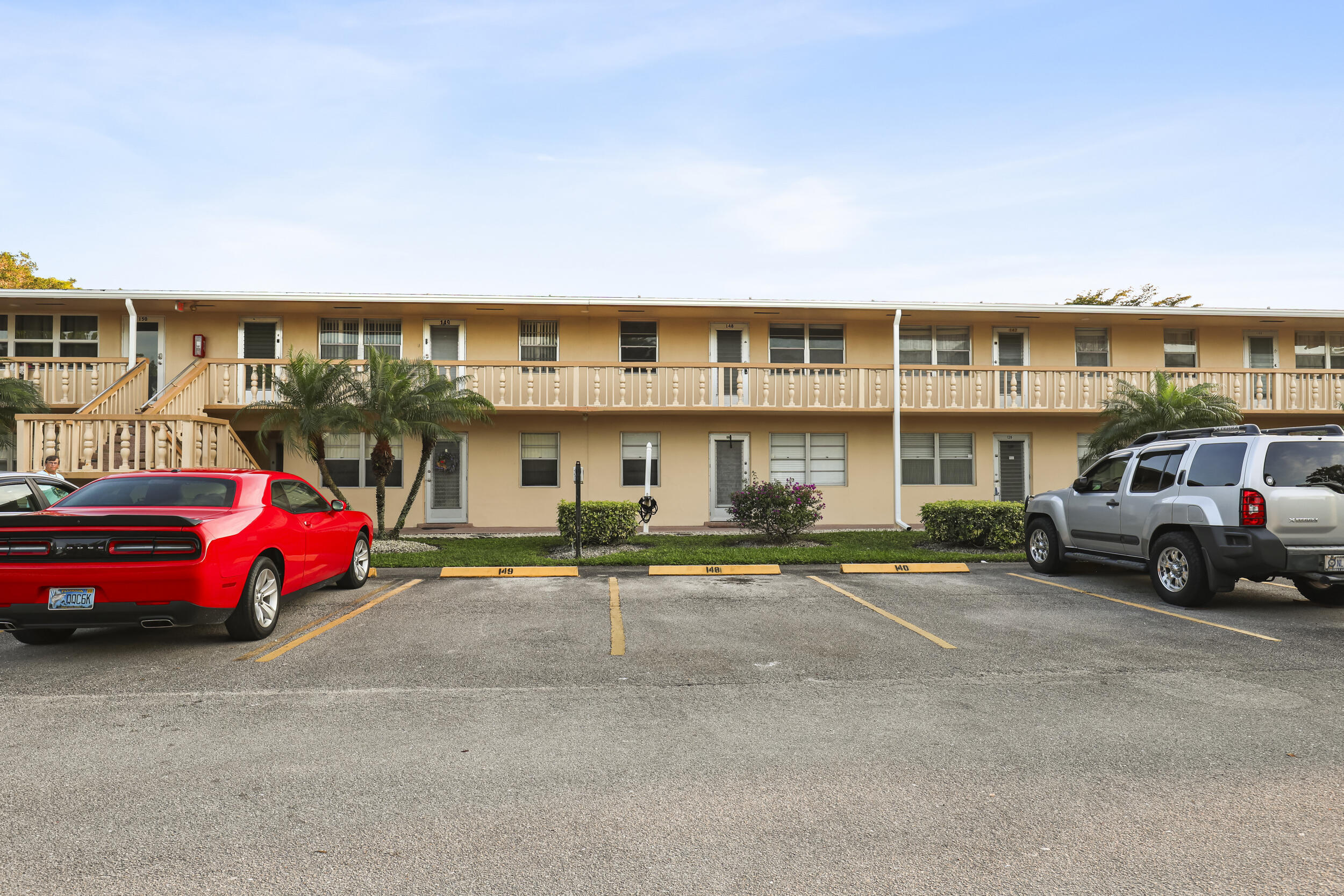 HASTINGS CONDOS - Residential