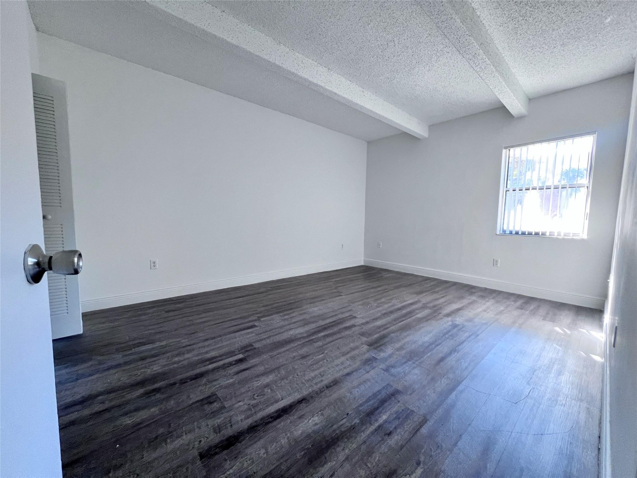 2500 Inverrary Club Apartments - Residential Lease