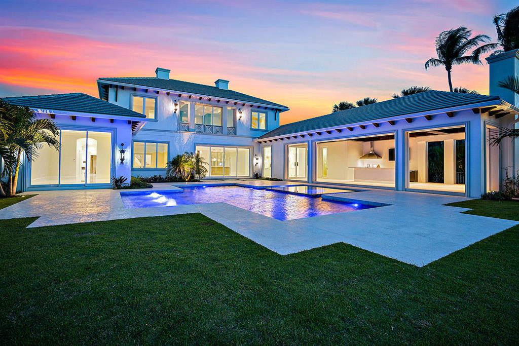 Admirals Cove - Residential