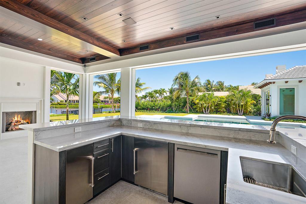 Admirals Cove - Residential