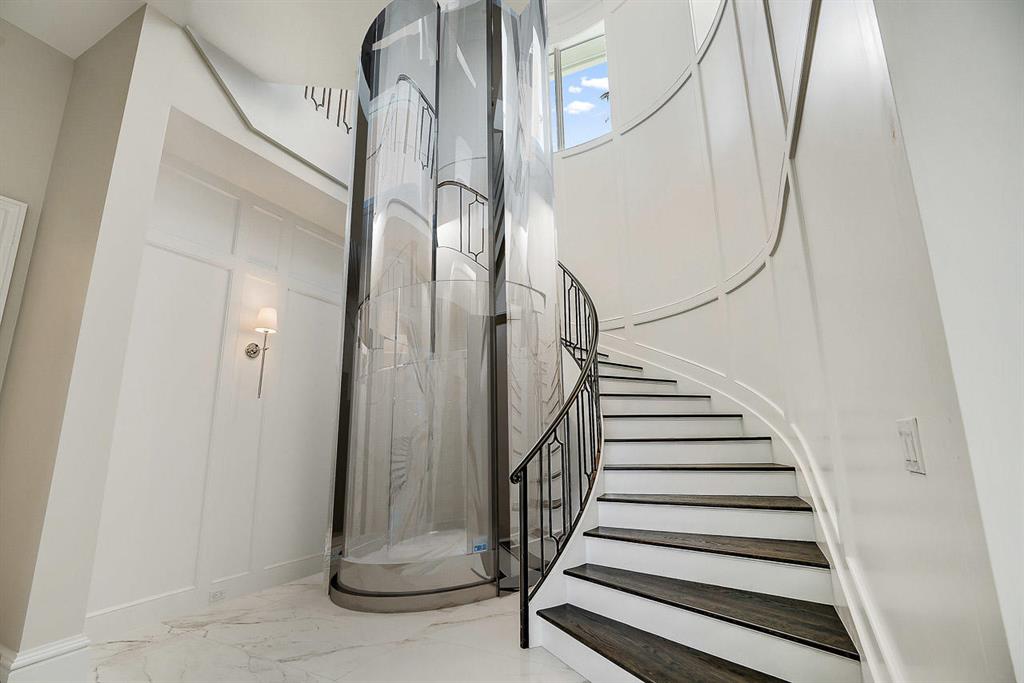 Admirals Cove - Residential