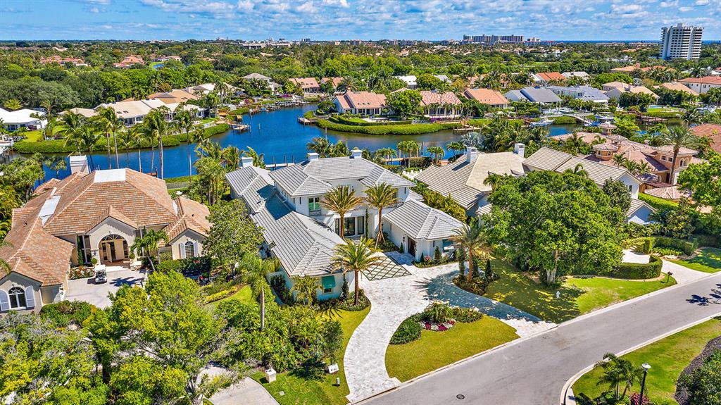 Admirals Cove - Residential