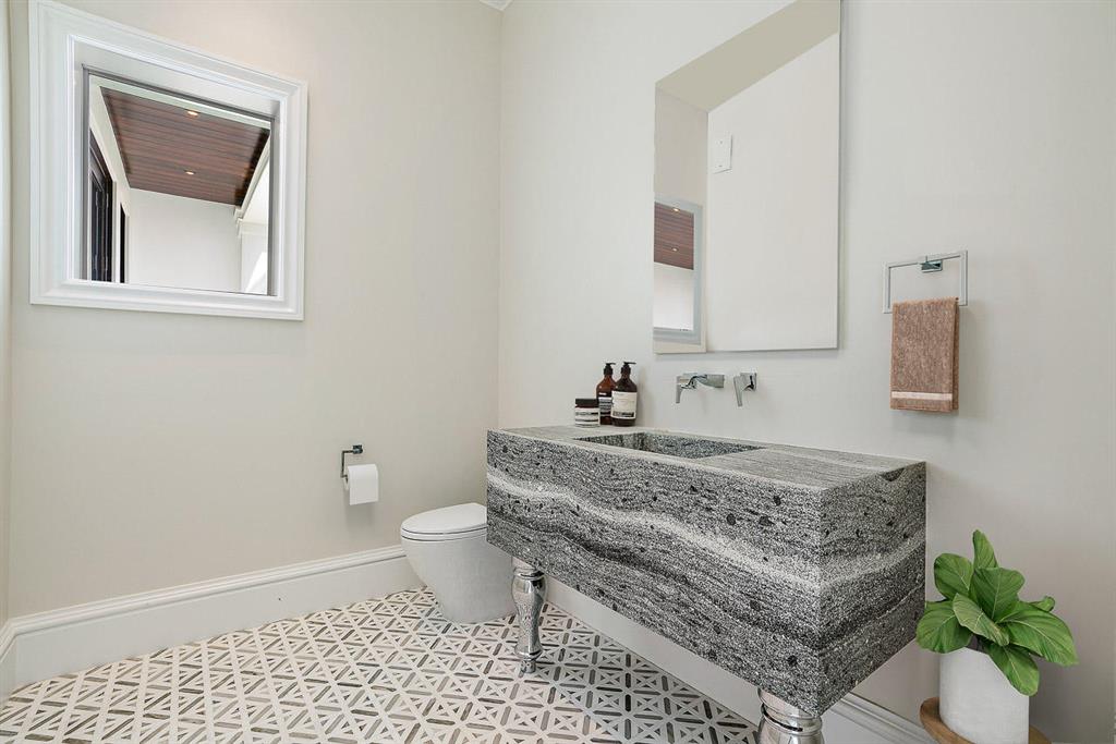 Admirals Cove - Residential