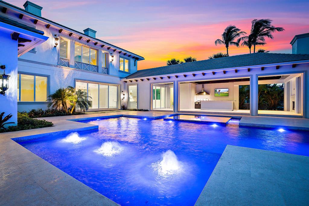 Admirals Cove - Residential