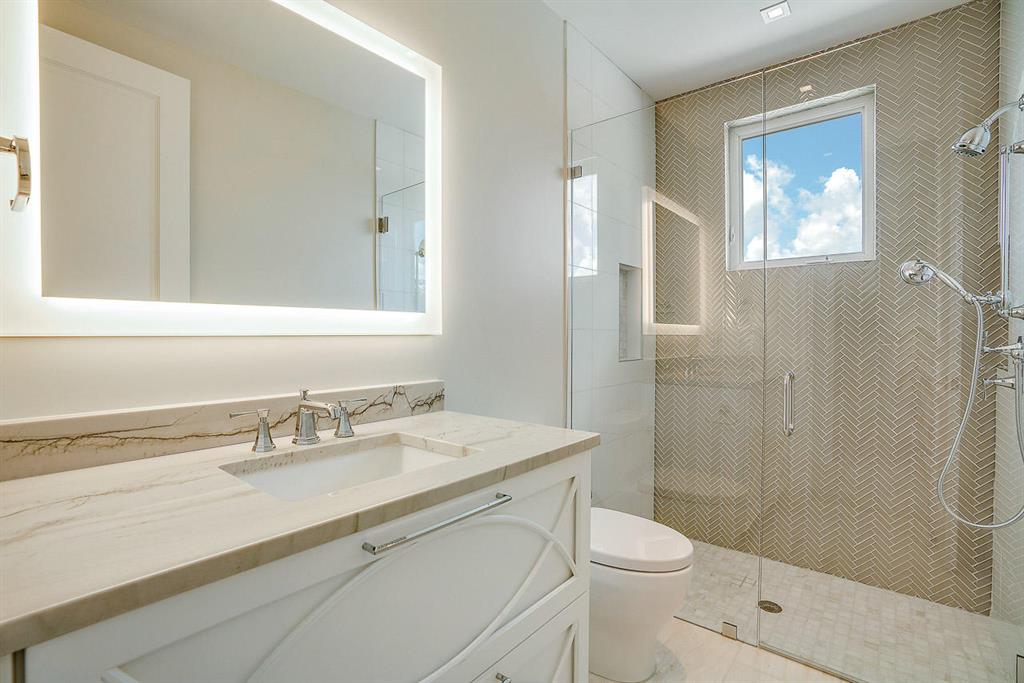 Admirals Cove - Residential