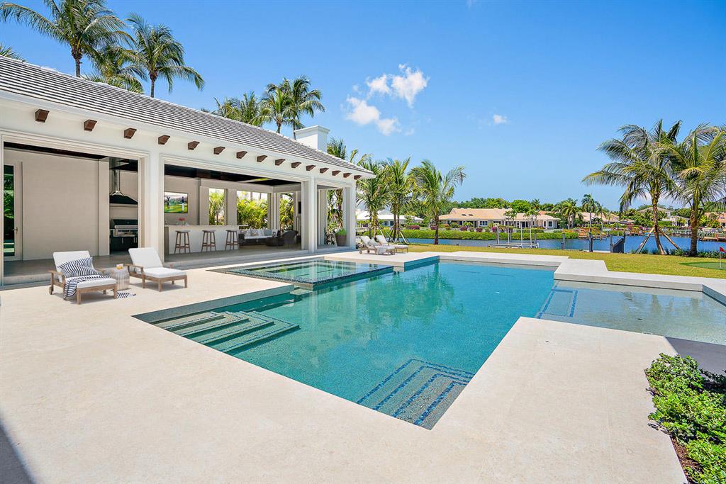 Admirals Cove - Residential