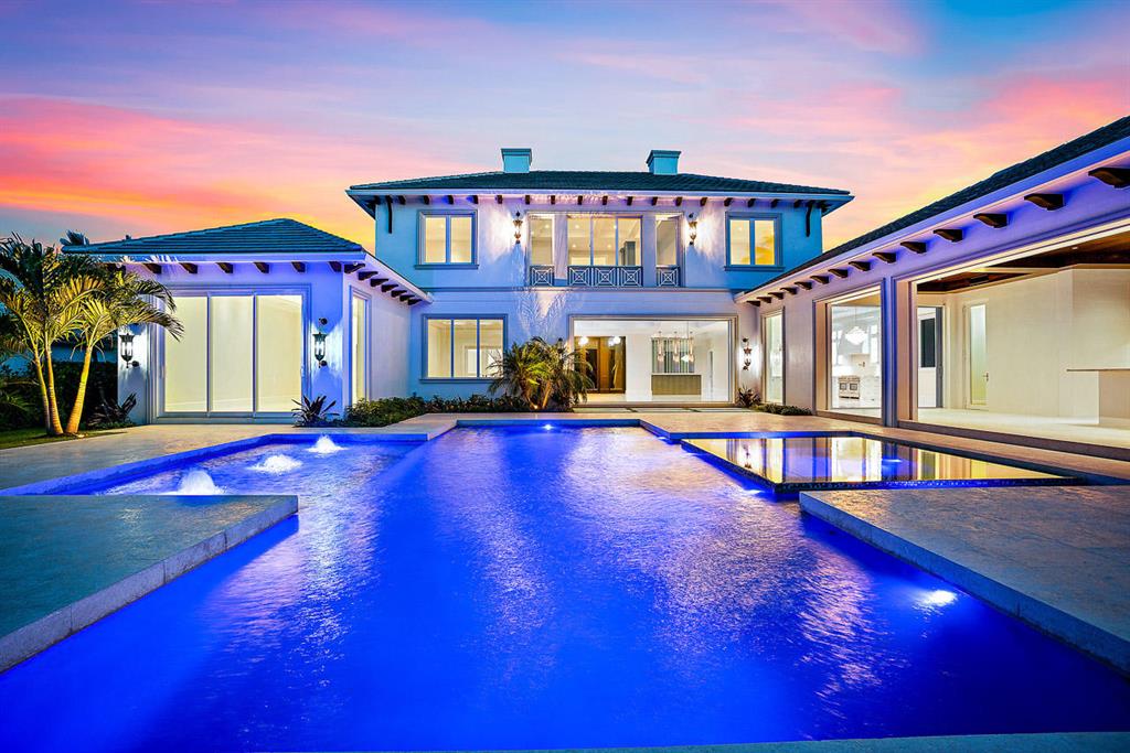 Admirals Cove - Residential