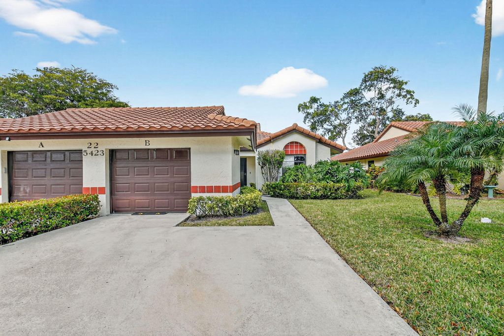 Photo of 5423 Palm Springs Lane #B, Boynton Beach, FL 33437 (MLS # R11165993)