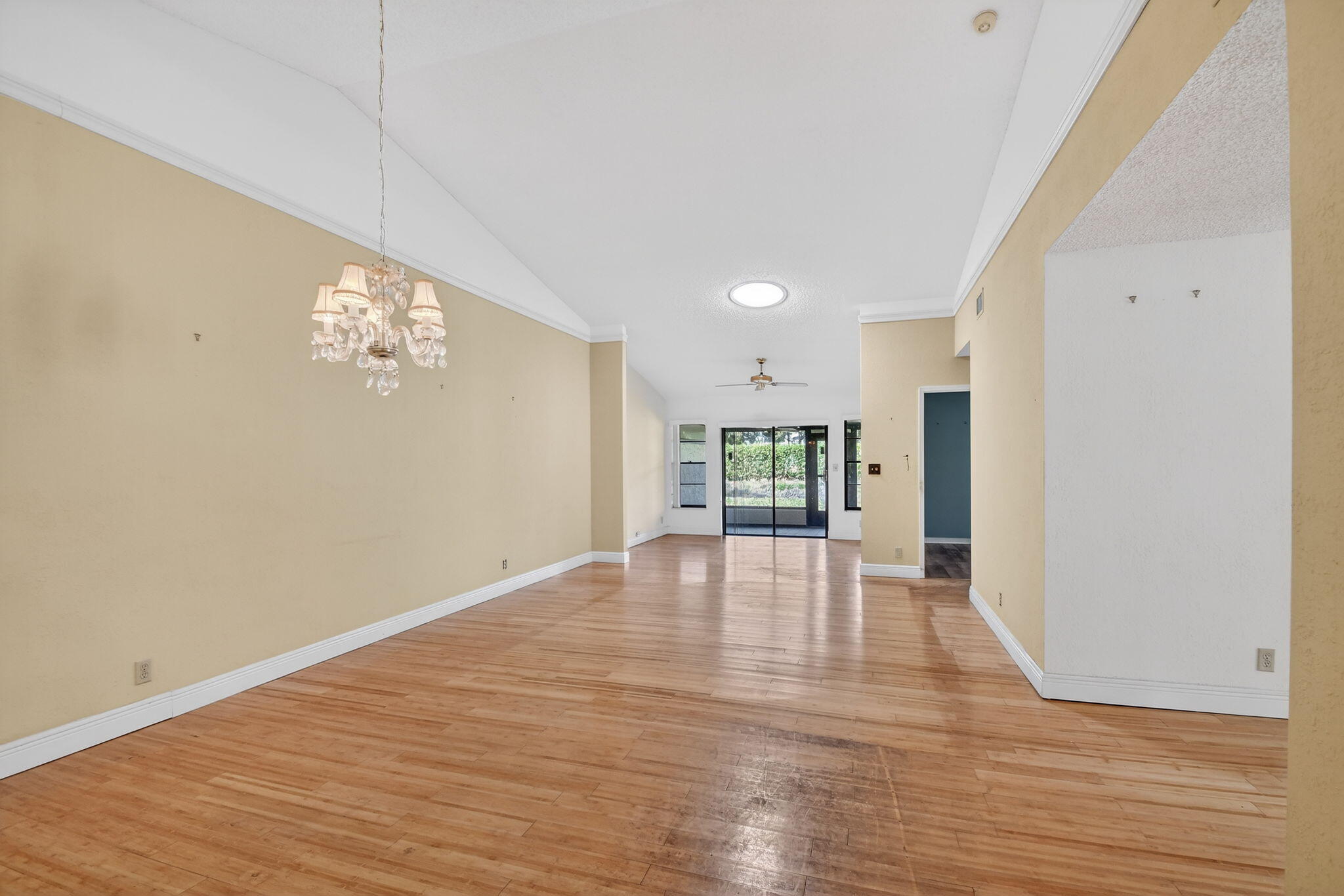 PALM CHASE CONDO - Residential