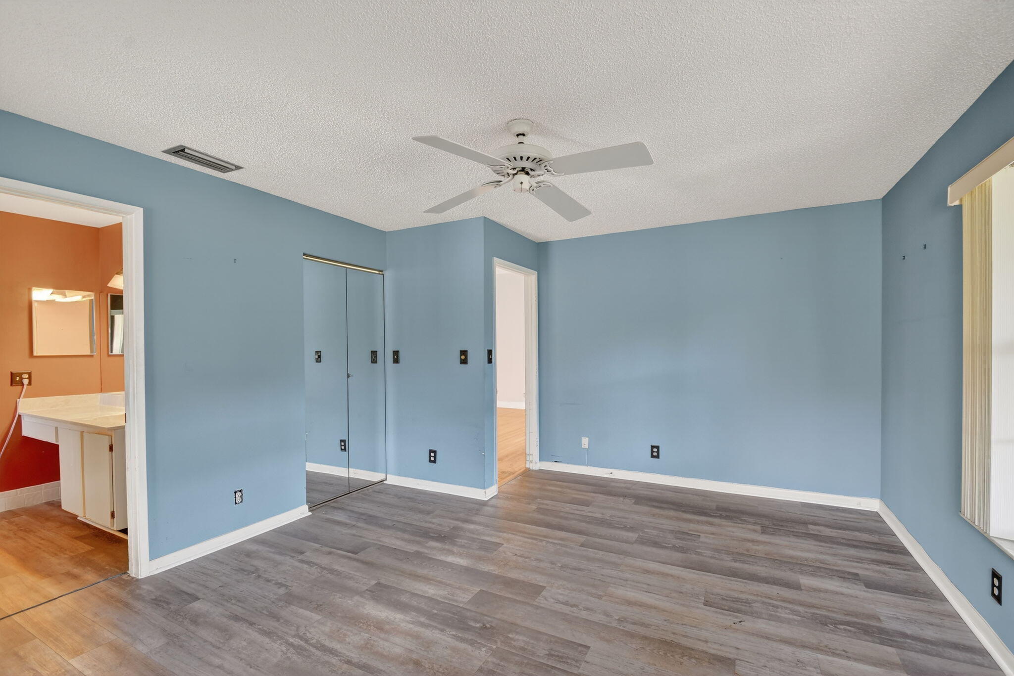 PALM CHASE CONDO - Residential