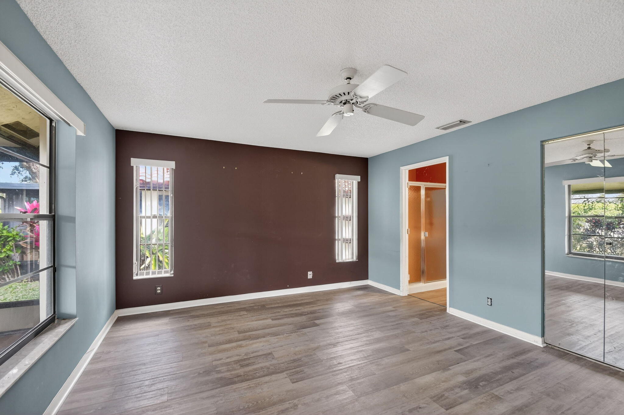 PALM CHASE CONDO - Residential