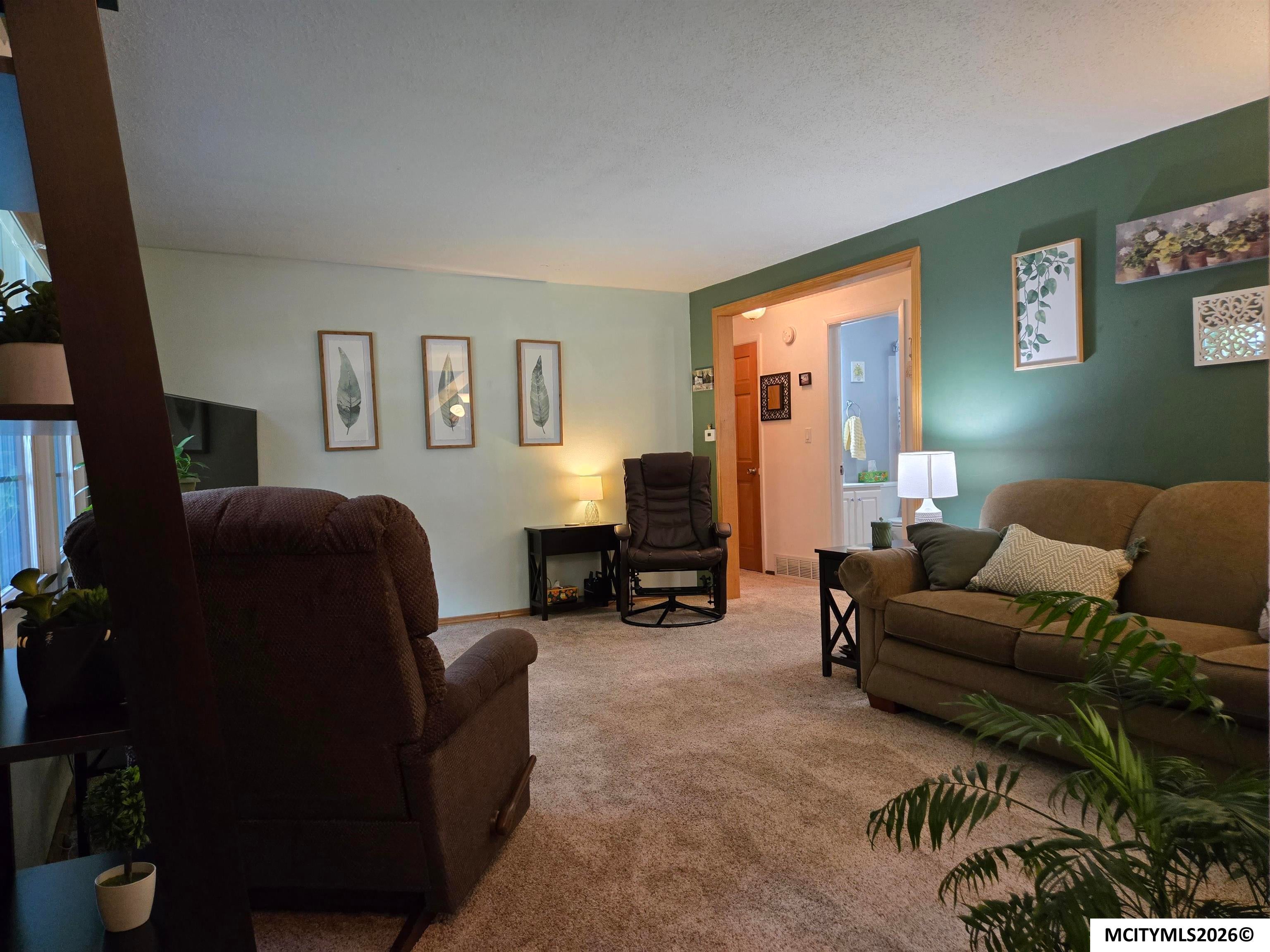 1006 N Taylor - Photo 2