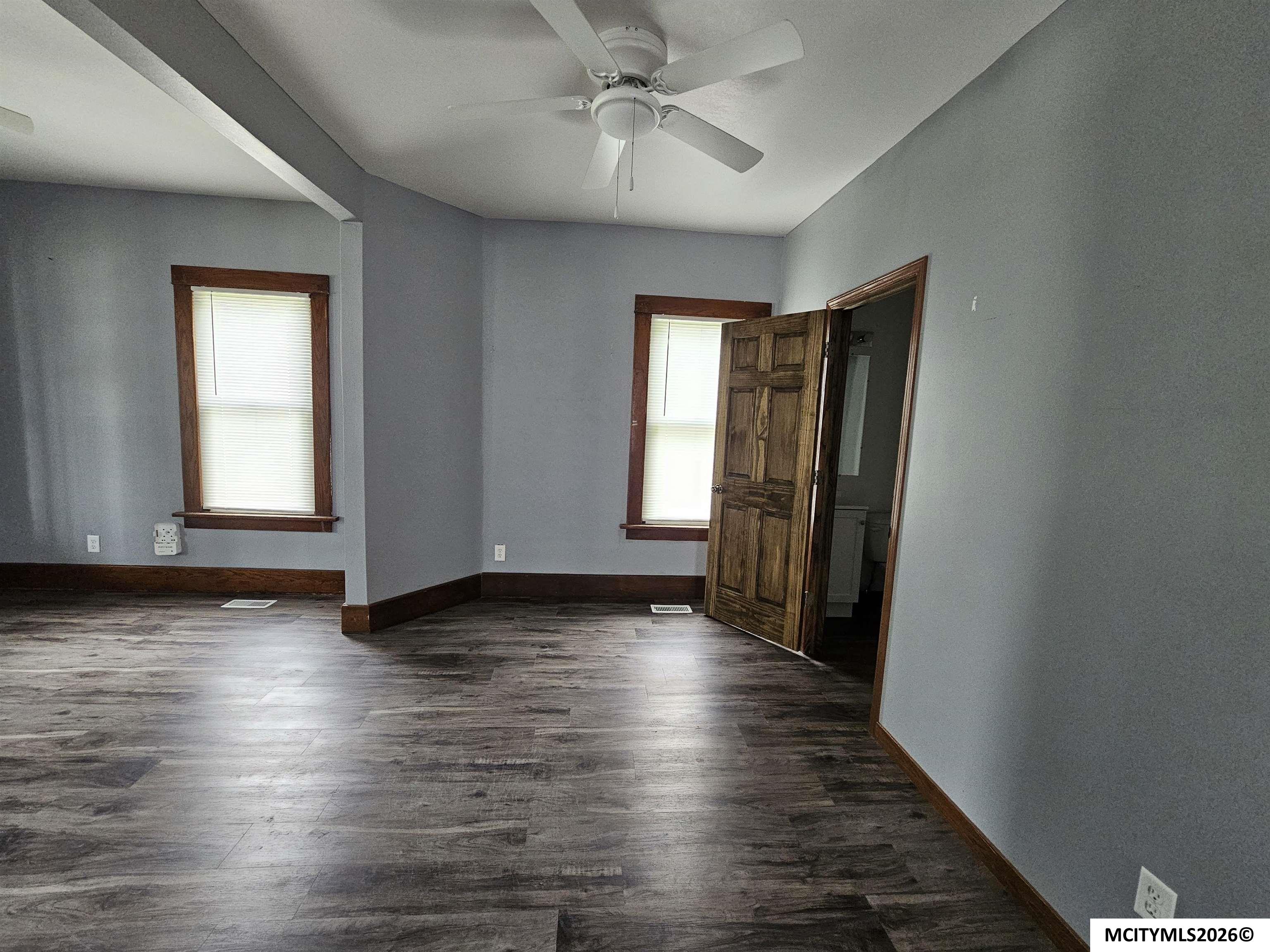 215 S Louisiana - Photo 4