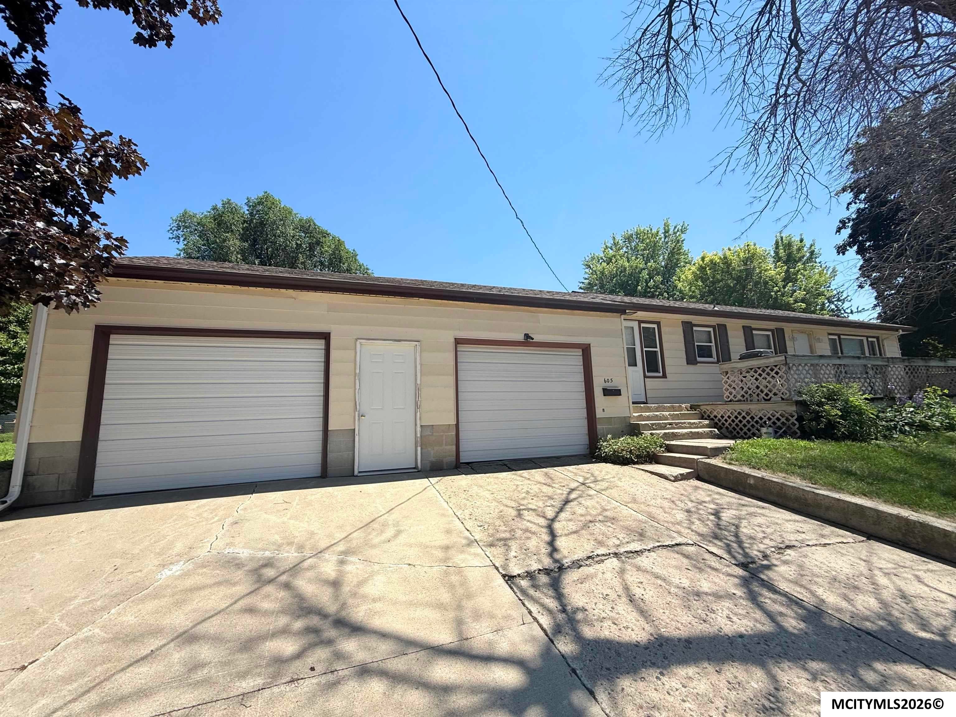 Photo 1 of 33 — 605 N 8th St, FOREST CITY, IA 50436