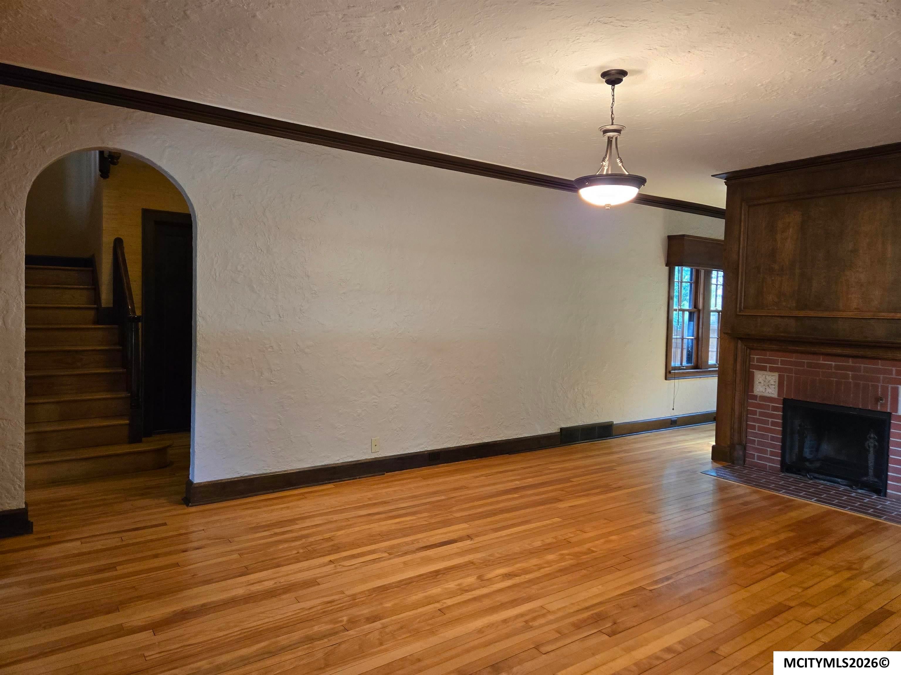 76 N Crescent Dr - Photo 2